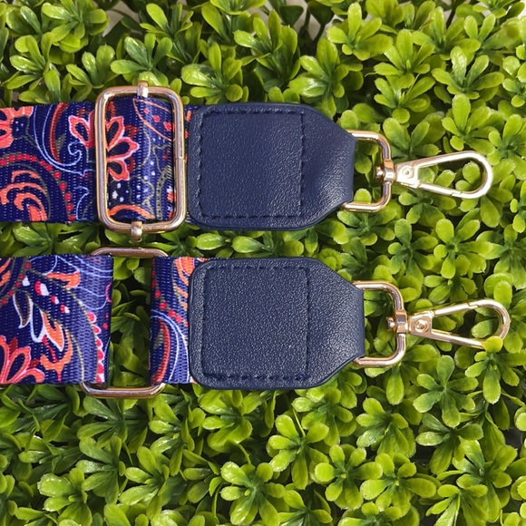 Crossbody Strap, Replacement Handbag Strap, Guitar Strap - Picture 3 of 12